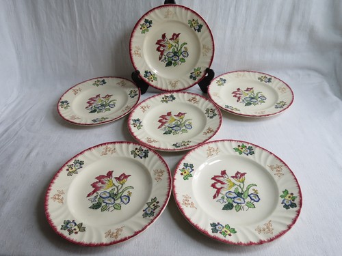 Assiettes plates faïencerie - plates,