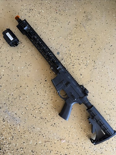 Airsoft sai gry m4 - sai,