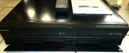 Combiné magnétoscope dvd - magnÉtoscope,