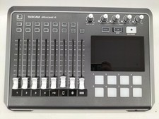 TASCAM MIXCAST 4 Podcast Enregistreur USB Audio Interface Console de Mixage -de