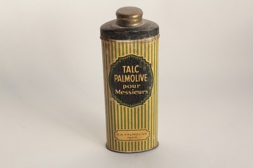 Ancienne boîte publicitaire