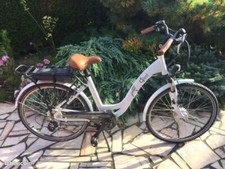 VELO électrique / V.T.C O2Feel  BLANC