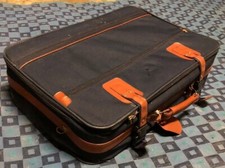 ancienne valise rétro vintage