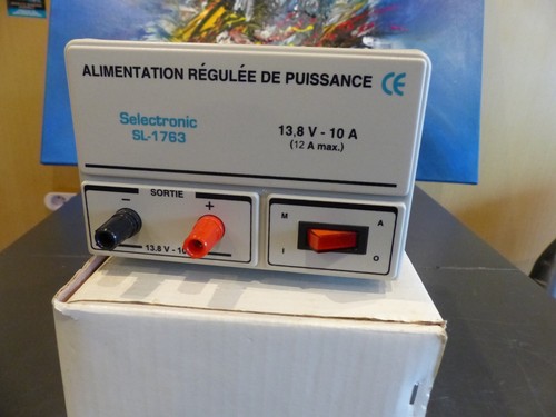 Alimentation régulée - régulée, 13,8v
