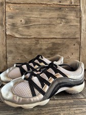 Bloch Wave Mesh Split Sole
