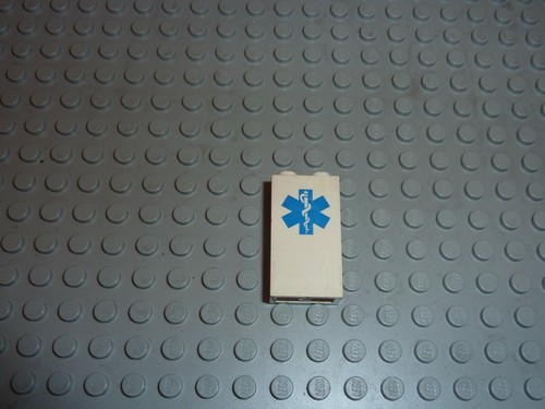 Lego panel x - x, 3
