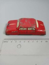 voiture en tôle Charles