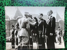 photo presse remise décorations patriotes lillois Lille 1945