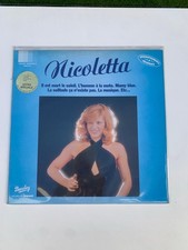 Nicoletta – LP Barclay Impact 6886 457 – Il est mort le soleil, Mamy Blue