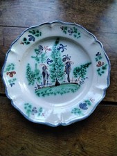 Assiette ancienne motif