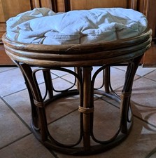 Authentique  Pouf Ou Repose Pied En Rotin, Années 80  Superbe Vintage, Bon État 