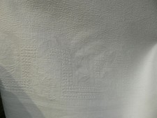 belle ancienne nappe blanche