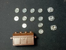 Lego  Lot 11 pièces + coffre - Châteaux, Pirates - Réf: 70501 Set 6289 6277 6243