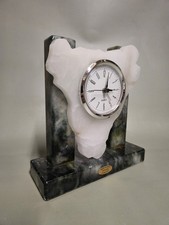 HORLOGE EN ALBATRE MADE IN
