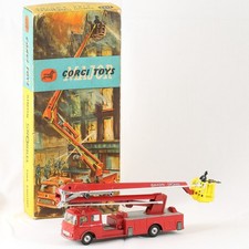 Corgi Major n° 1127 camion