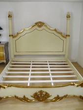 CADRE LIT STYLE BAROQUE LOUIS XV 160X200 CM DORÉ À LA FEUILLE D'OR D'UN CHÂTEAU