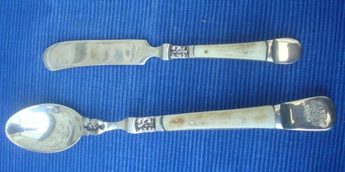 V74 identifier cuillère - a,