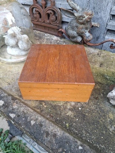Ancienne boîte rangement - boîte,