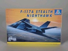 Italeri F-117A Stealth Nighthawk 1/72 Maquette Avion Furtif n°189 – À Monter