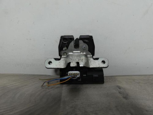 Serrure coffre ford fiesta - coffre,