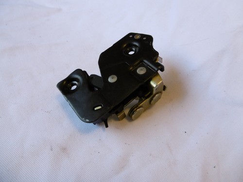 Serrure coffre droit honda - serrure,