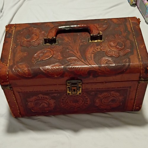 Brown floral tooled - 14",