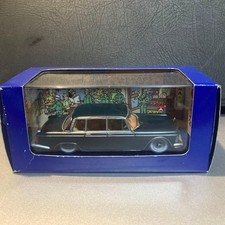 TinTin 1/43 Limousine /