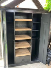 armoire métallique industrielle