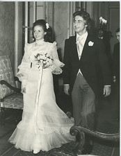 Tanassi si sposa Vintage silver print Tirage argentique  18x24  Circa 1956