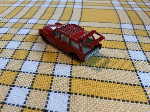 Miniature citroen break - ds,