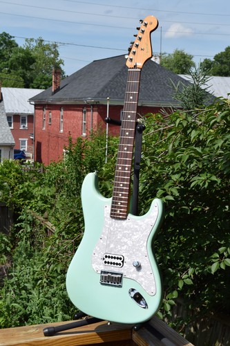 2001 fender tom delonge - 2001,