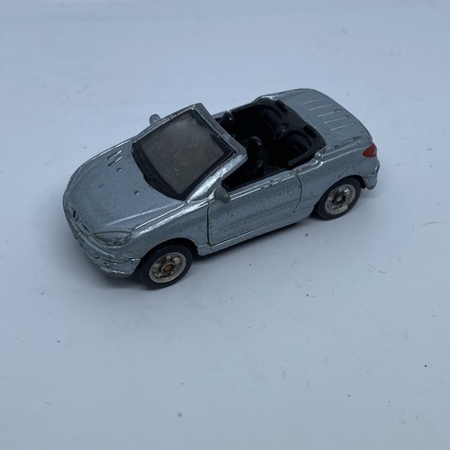 Voiture miniature maisto - maisto,