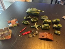 Miniature MAJORETTE - Lot Squad Forces