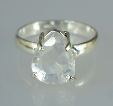 Bague pierre précieuse poire