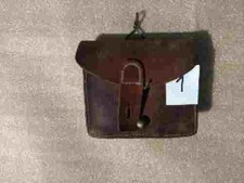cartouchière lebel cuir fauve  15 x 13  militaire 1914  état correct 