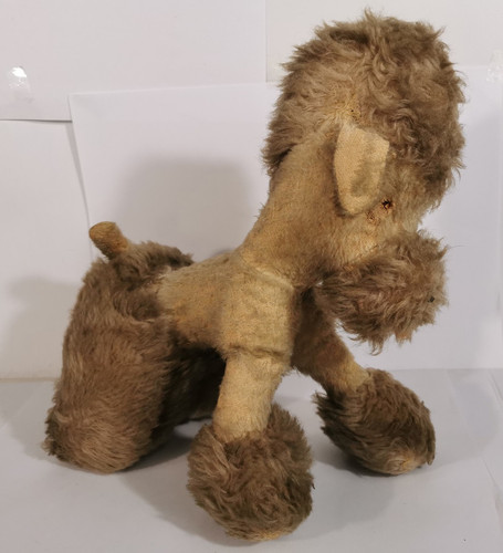 Ancien chien peluche - en,