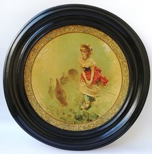 Assiette murale en tôle