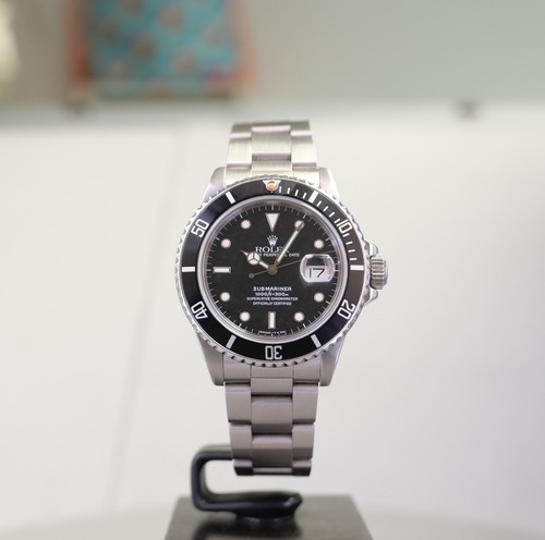 Rolex submariner date - rolex, revision