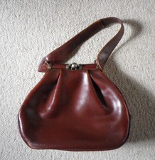 Ancien sac à mains vintage en