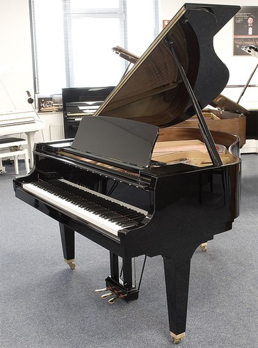 Kawai gl10 piano queue - piano,
