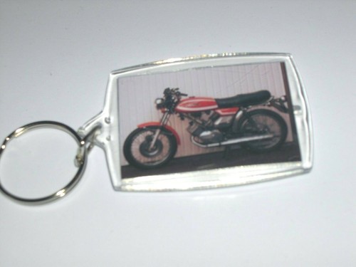 Porte cle neuf 5 cm - porte, x