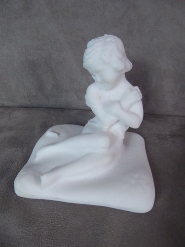 Statuette jeune fille - statuette,