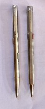 2 Anciens Stylos 4 Couleurs -