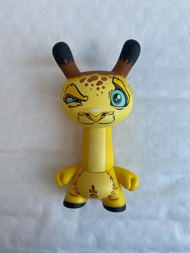 Figurine vinyle kidrobot - figurine, en