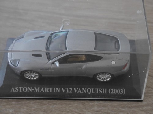 Miniature aston martin - miniature, v12