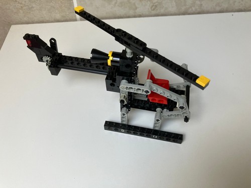 Lego technic l hélicoptère - lego, l'hélicoptère