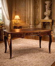 Imposant bureau de style