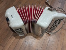 Accordéon Chromatique Cavagnolo orchestre 5 96 basses