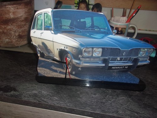 Horloge renault - renault, 16