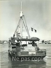 BATEAU c.1960 thonier Rochefort 2 photos salle machines par MORILLON et RICHARDS